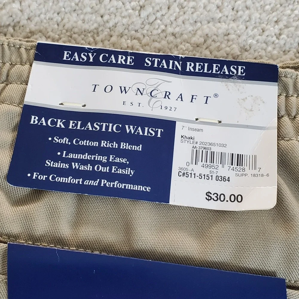 TownCraft Men's Chino Shorts Tan Size 44 Actually Measures 43 Elastic Back NWTGS